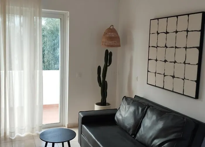 Einalia Homes Near The *