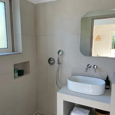 Einalia Homes Near The