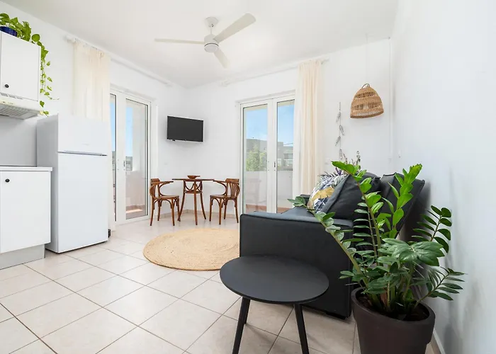 Einalia Homes Near The Сasa de vacaciones